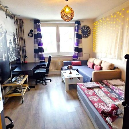 Cozy Trendy Spacious Room In Green Area 12 Min. Near To The Center Alexanderplatz Berlin Exterior foto